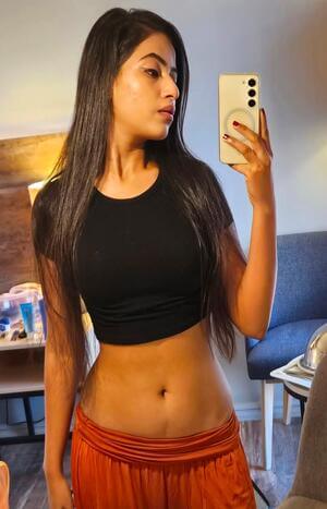 Agra escort