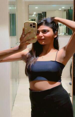 Agra escort